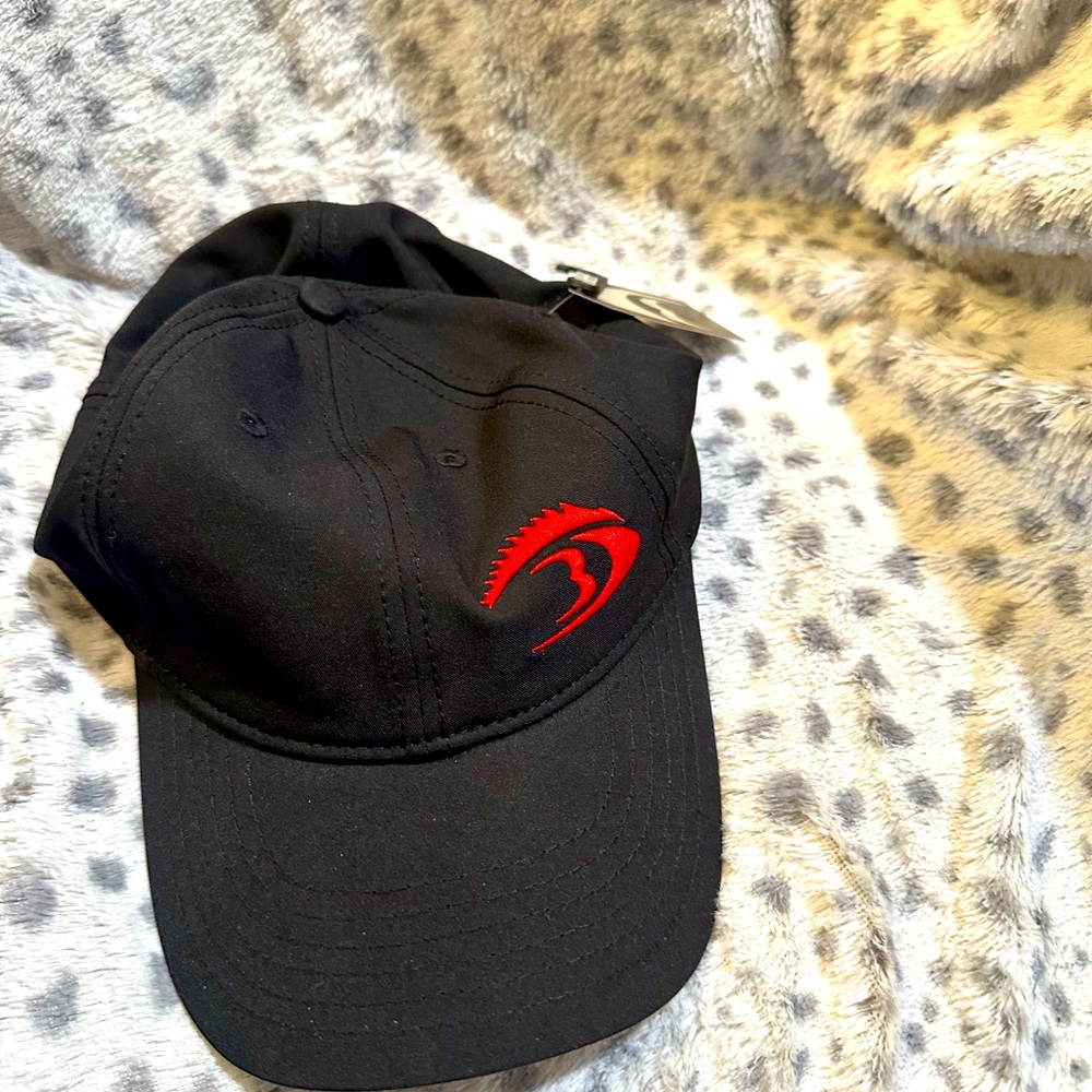 Blackfish Stretch  Fit Hat